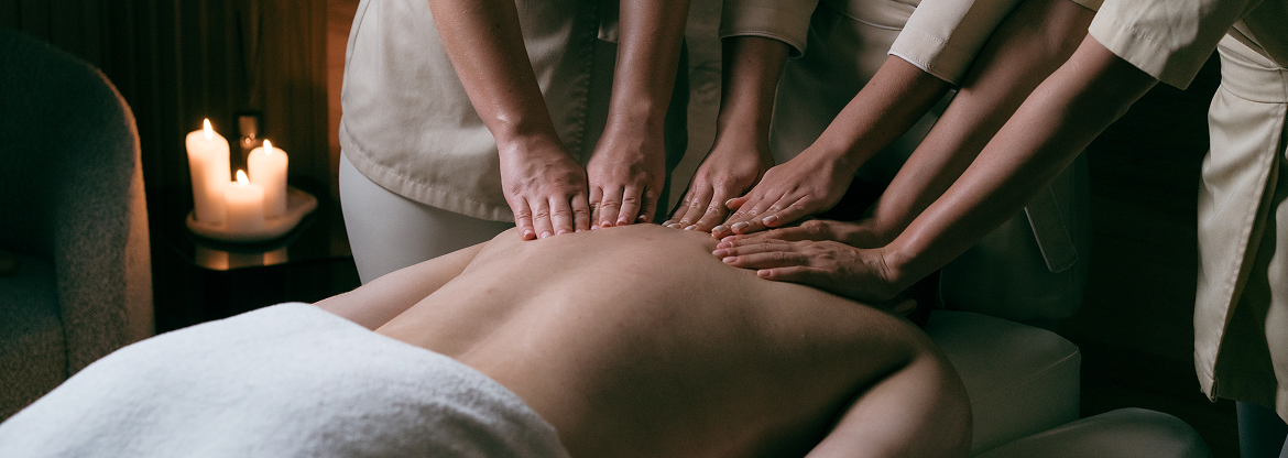 six hands massage dubai