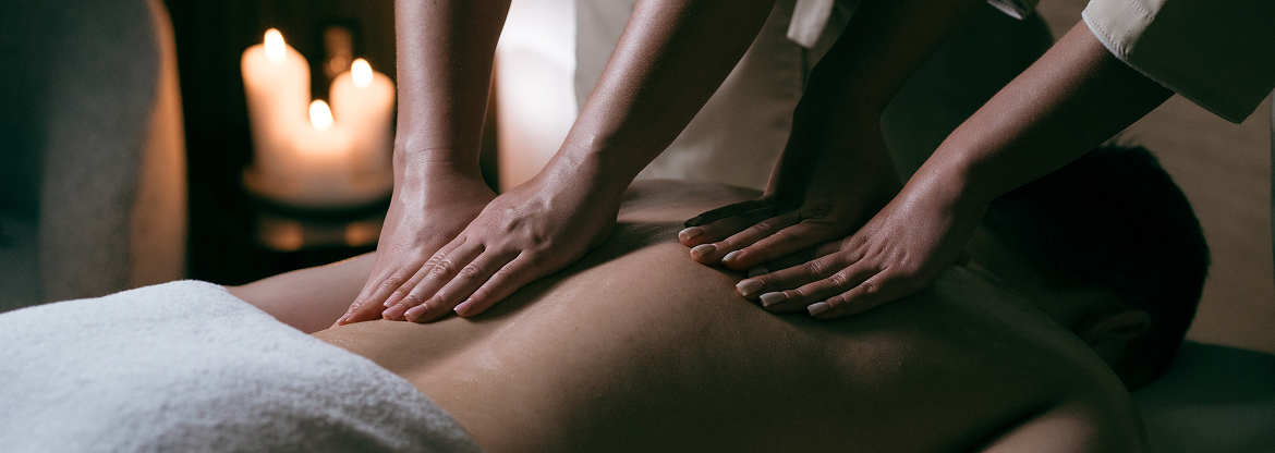 4 hands massage dubai